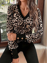 Load image into Gallery viewer, Leopard Print Long Sleeved V-Neck Top
